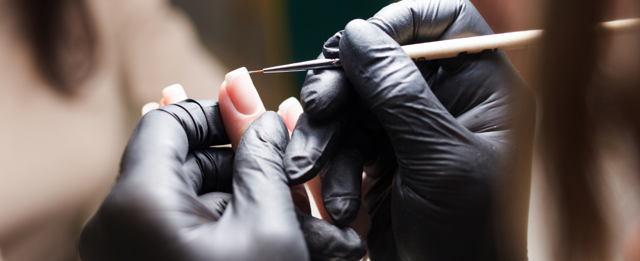 Renforcement de l’Ongle – Solidité, Protection &amp; Beauté Naturelle